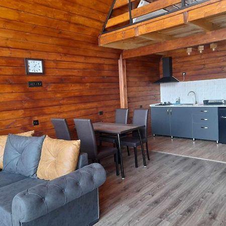 Kera Cottages Kazbegi Екстер'єр фото